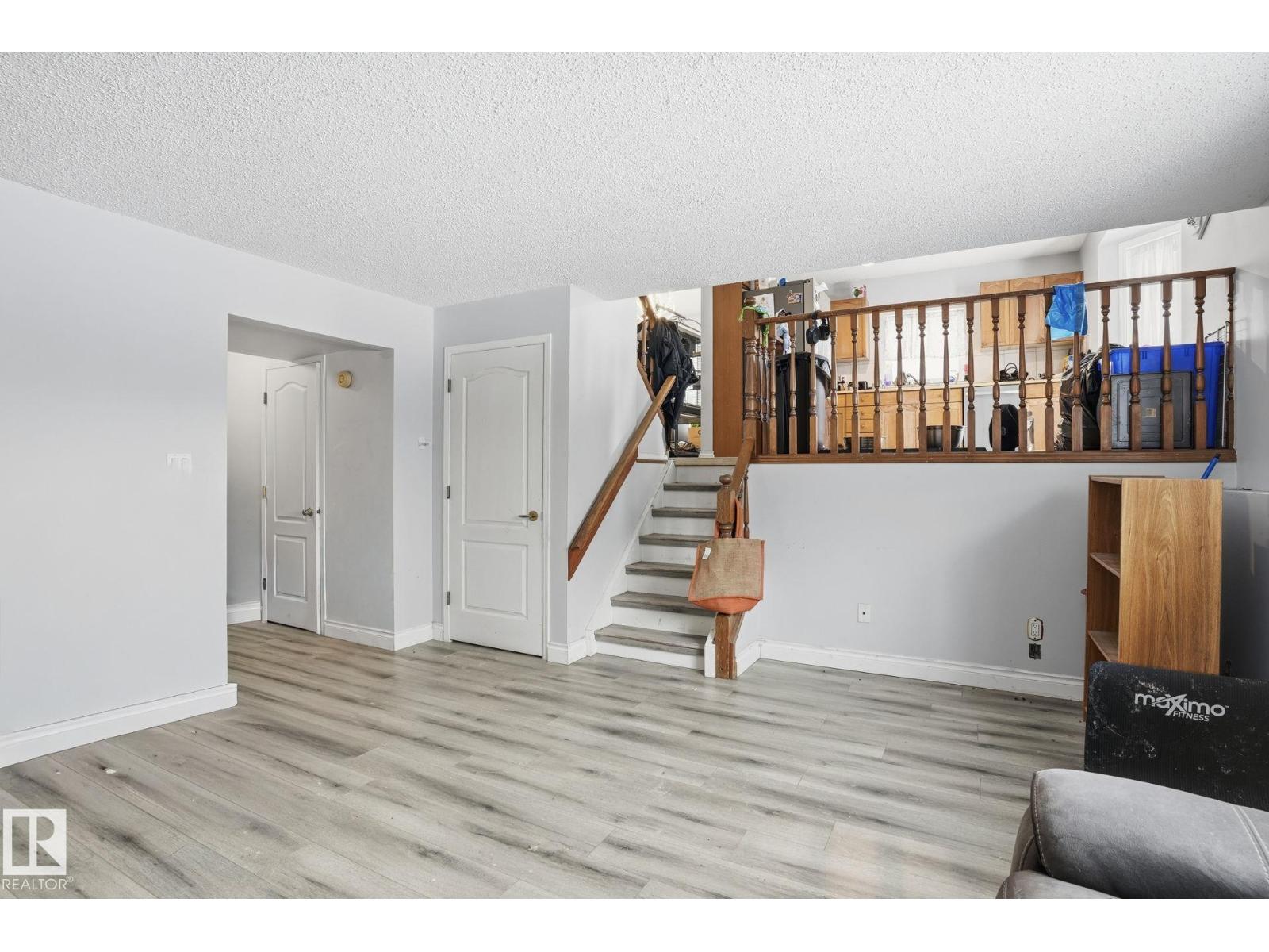 3623 24 Av Nw, Edmonton, Alberta  T6L 4V5 - Photo 36 - E4468229