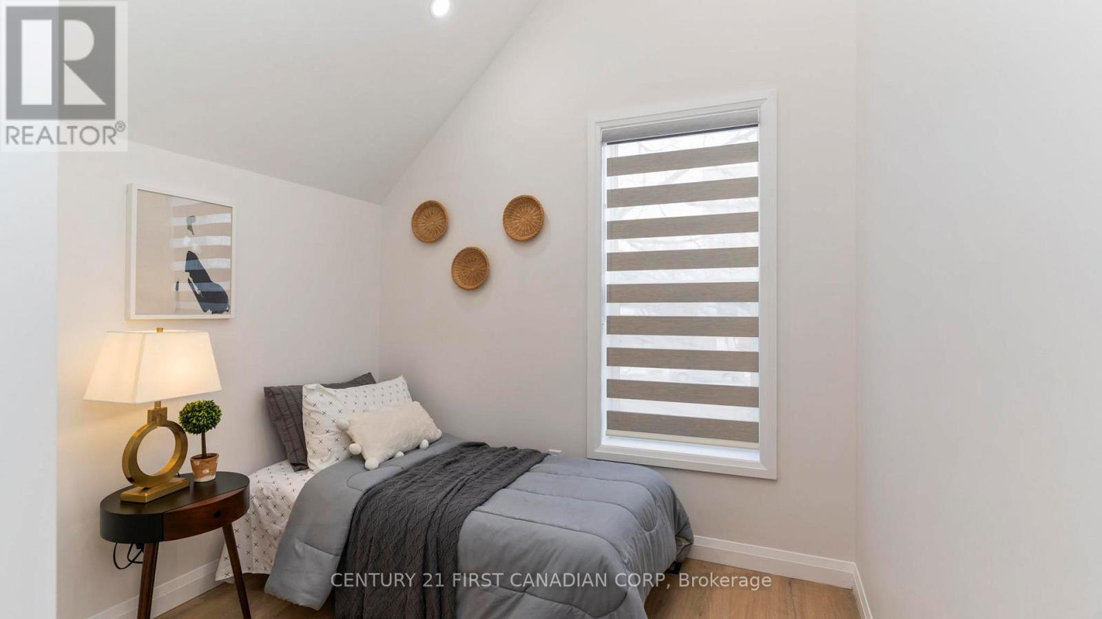 355 Hamilton Road, London East, Ontario  N5Z 1R6 - Photo 19 - X12646452