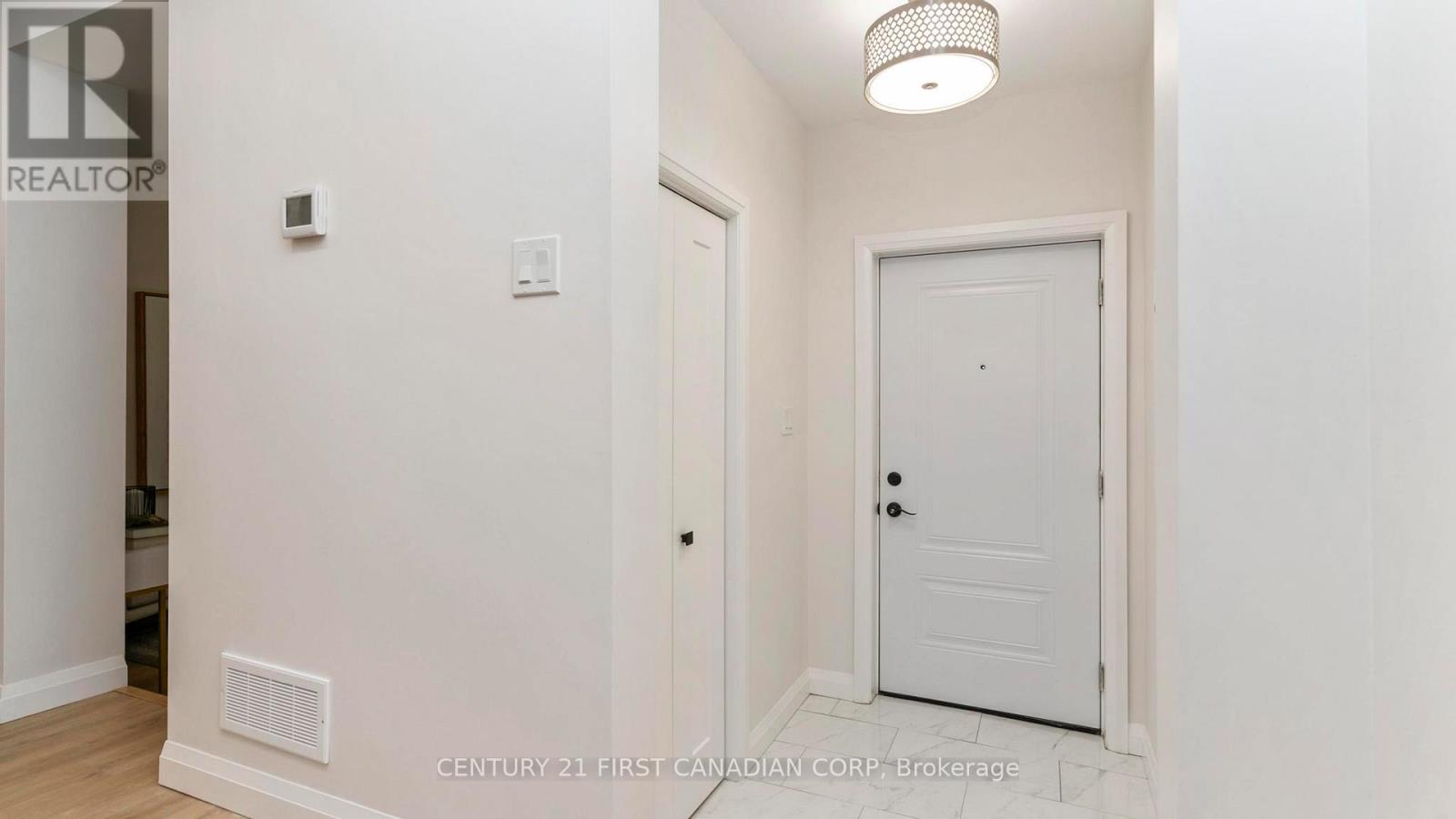 355 Hamilton Road, London East, Ontario  N5Z 1R6 - Photo 4 - X12646452