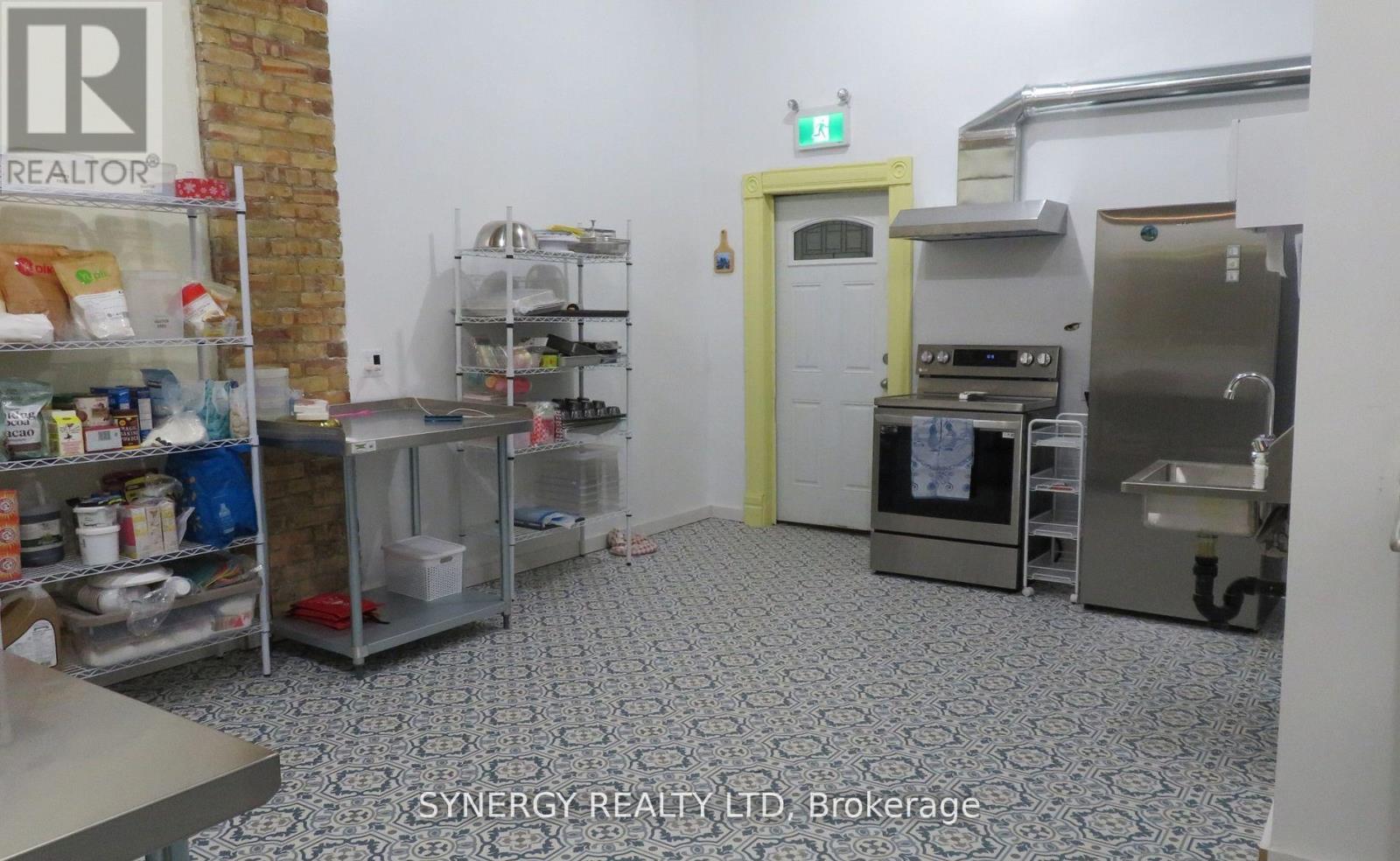 3229 River Street, Brooke-Alvinston, Ontario  N0N 1A0 - Photo 18 - X12646466