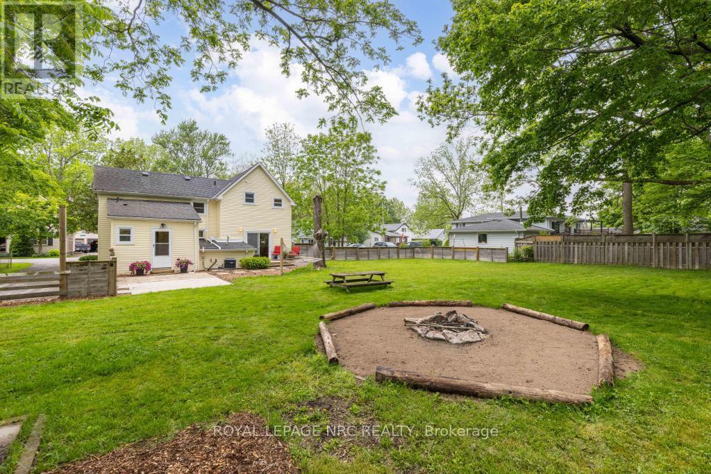 474 North Mill Street, Fort Erie, Ontario  L0S 1N0 - Photo 5 - X12439814