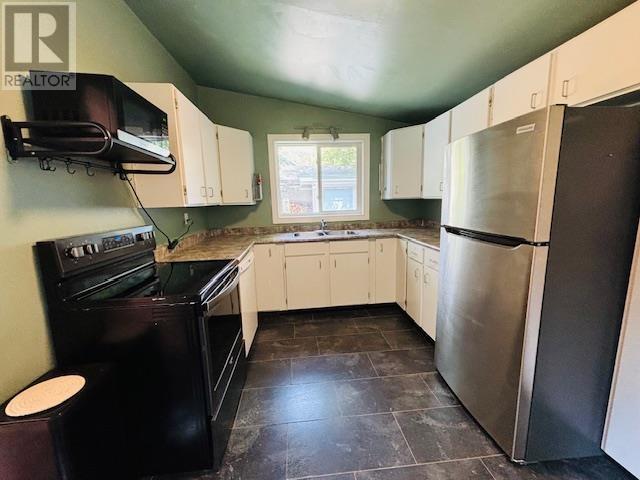 215 Matheson St N, Kenora, Ontario  P9N 3G5 - Photo 6 - TB252863