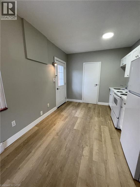 163 Queen Street Unit# 1, Kitchener, Ontario  N2H 2H8 - Photo 5 - 40794810