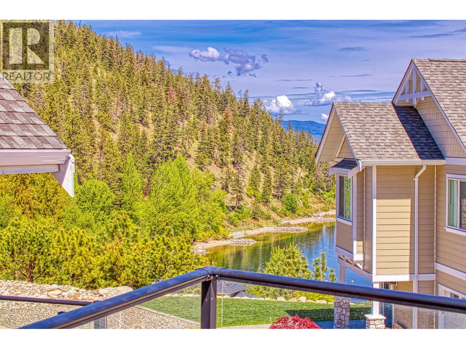 7001 Barcelona Drive Unit# 33, Kelowna, British Columbia  V1Z 3R8 - Photo 4 - 10371463