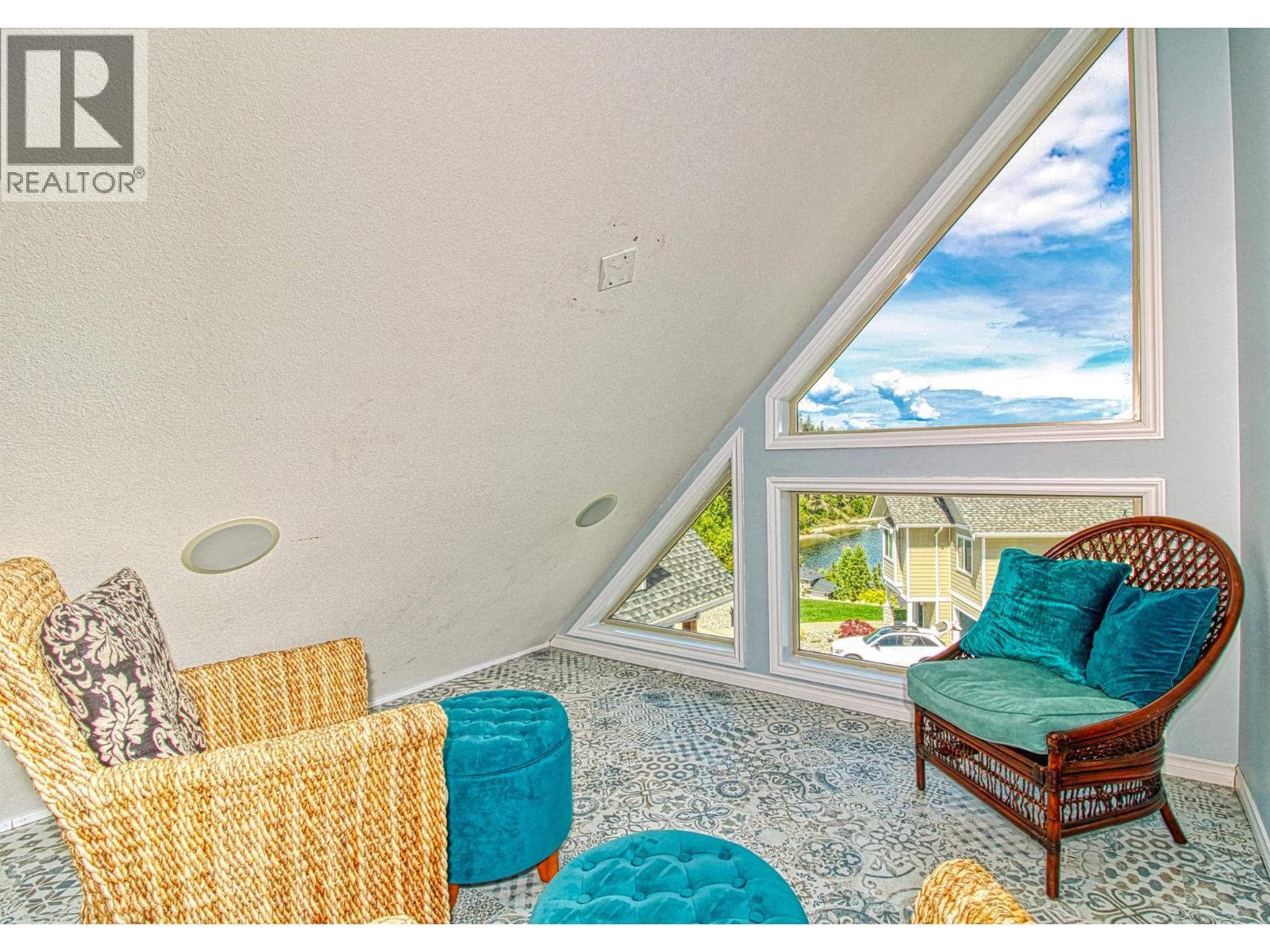 7001 Barcelona Drive Unit# 33, Kelowna, British Columbia  V1Z 3R8 - Photo 25 - 10371463