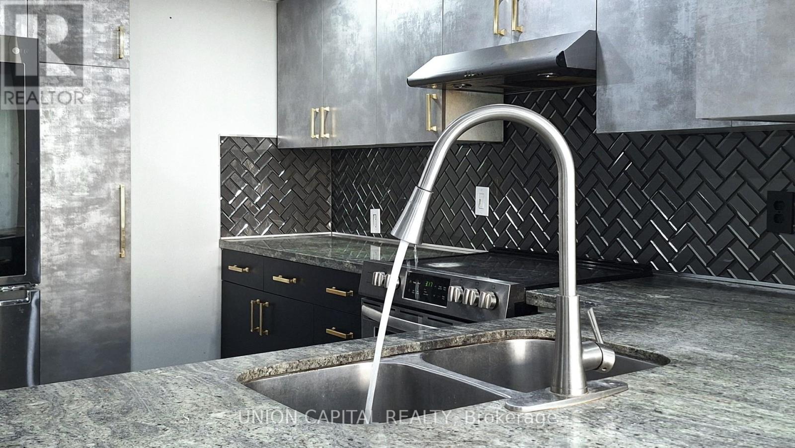 602 - 5785 Yonge Street, Toronto, Ontario  M2M 4J2 - Photo 9 - C12646386