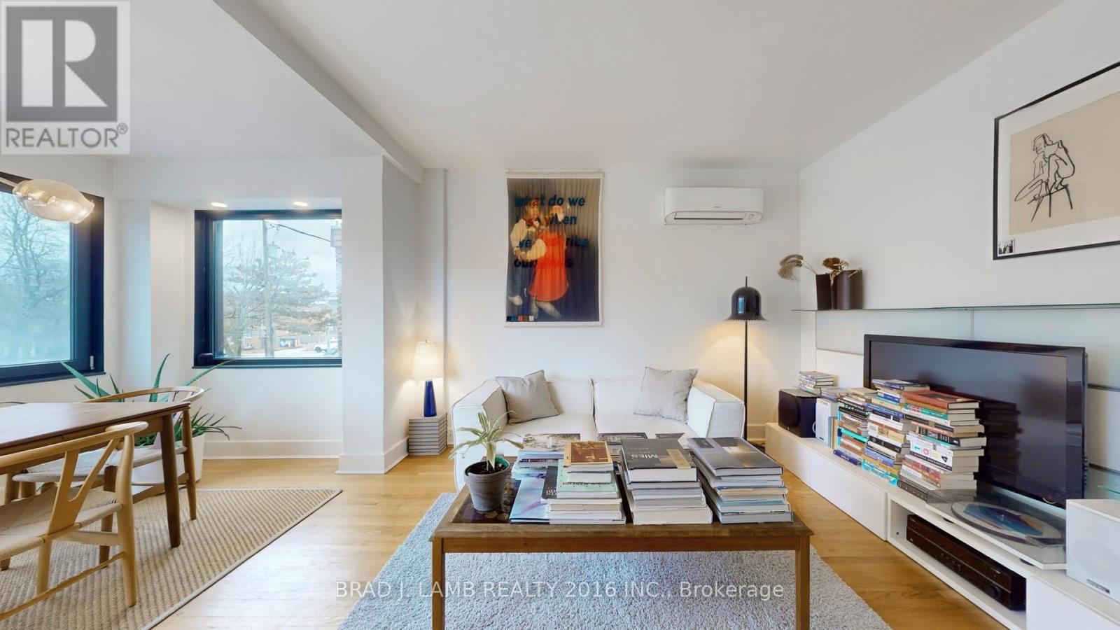 1558 A Davenport Road N, Toronto, Ontario  M6H 2J1 - Photo 3 - C12646420