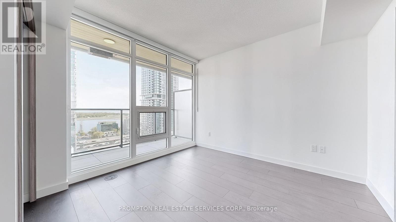 1608 - 3 Concord Cityplace Way, Toronto, Ontario  M5V 0X4 - Photo 16 - C12646480