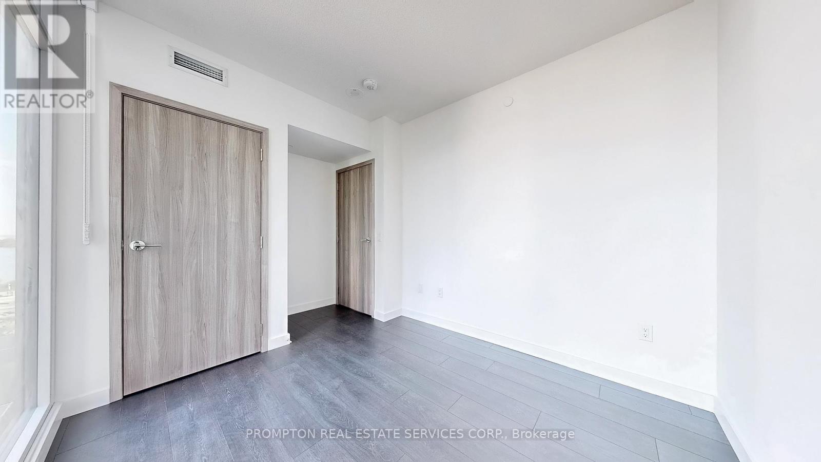 1608 - 3 Concord Cityplace Way, Toronto, Ontario  M5V 0X4 - Photo 26 - C12646480