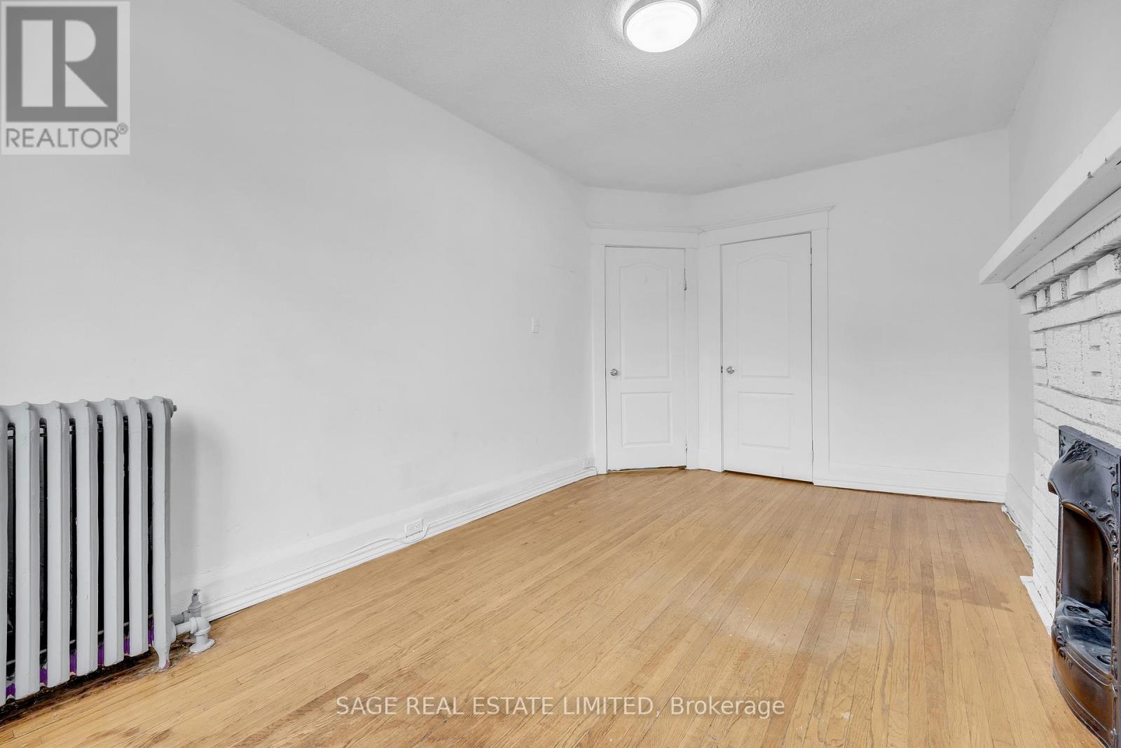 Upper - 1108 St. Clair Avenue W, Toronto, Ontario  M6E 1A7 - Photo 18 - C12646484