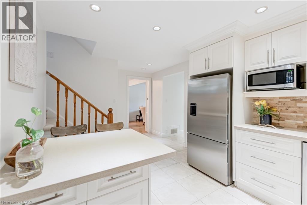 1481 Otis Avenue, Mississauga, Ontario  L5C 2R8 - Photo 14 - 40794811