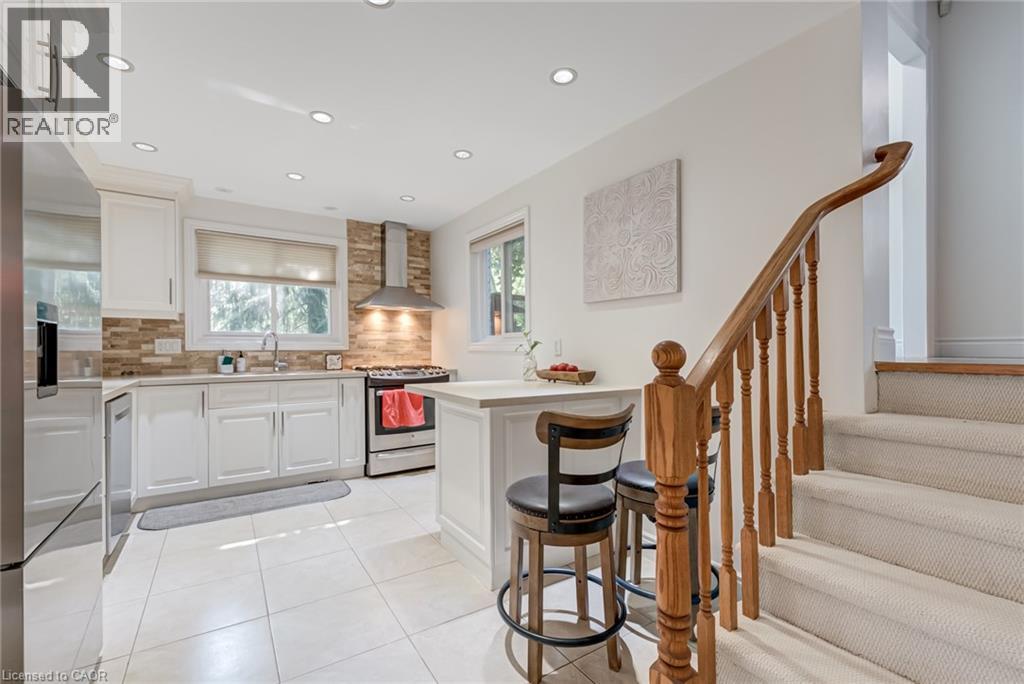 1481 Otis Avenue, Mississauga, Ontario  L5C 2R8 - Photo 9 - 40794811