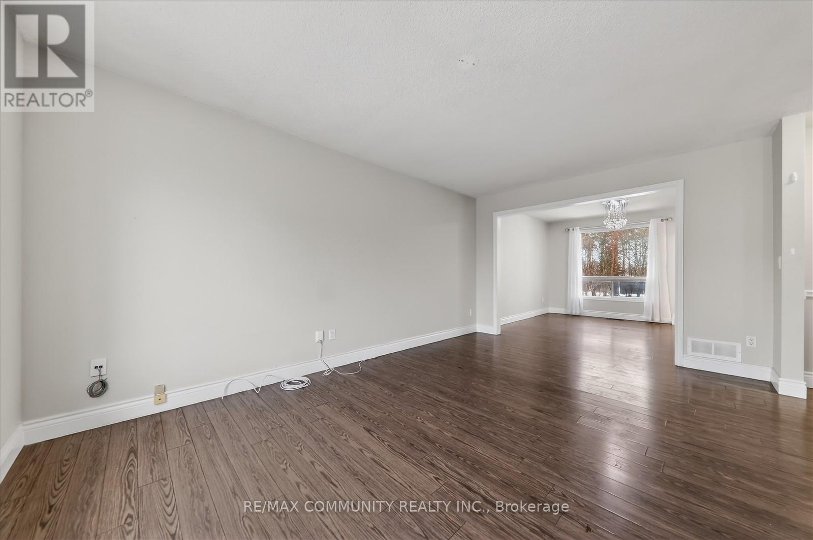 7 Eastwood Avenue N, Oshawa, Ontario  L1G 3Y5 - Photo 10 - E12646470