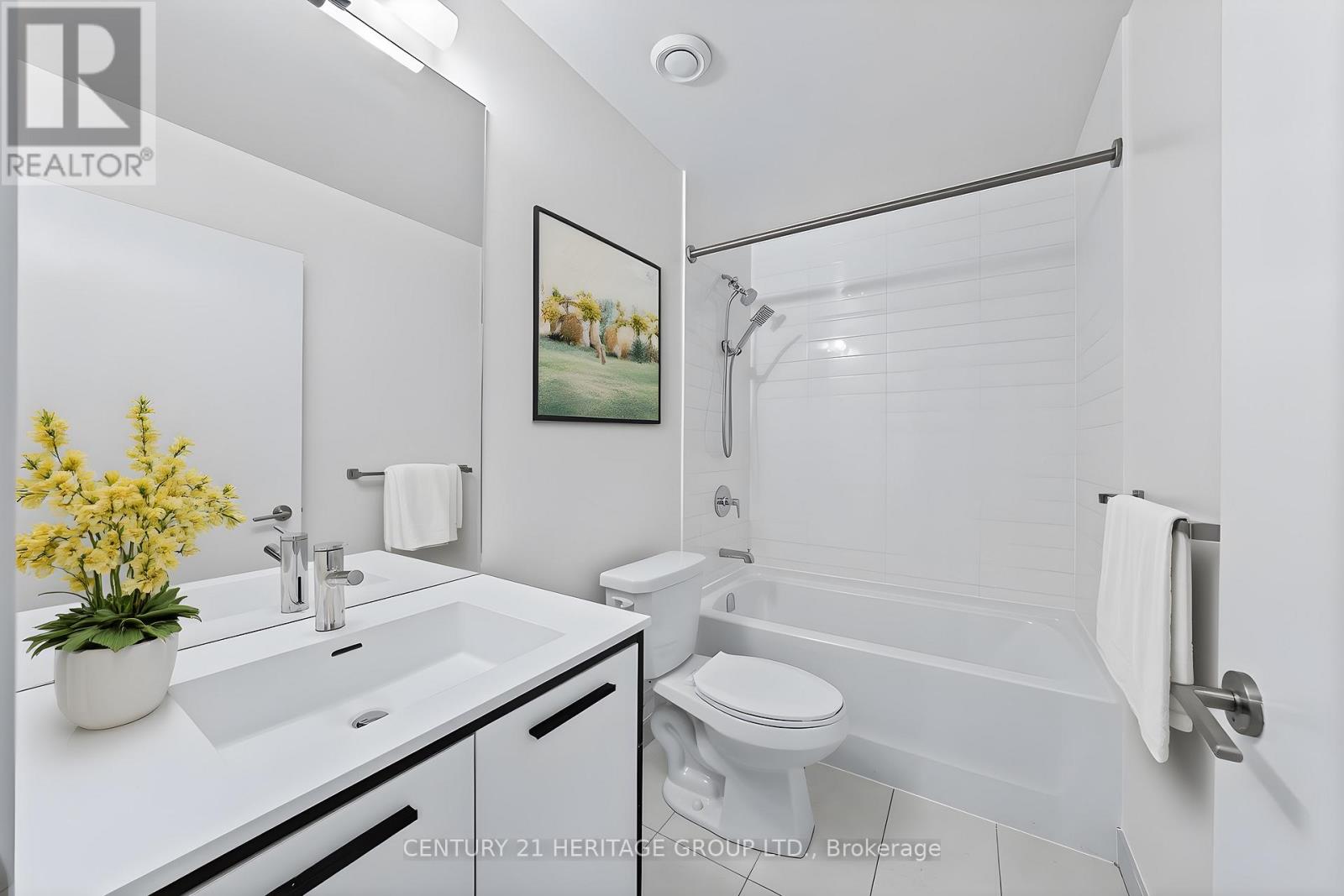 116 - 185 Deerfield Road, Newmarket, Ontario  L3Y 0G7 - Photo 12 - N12646388