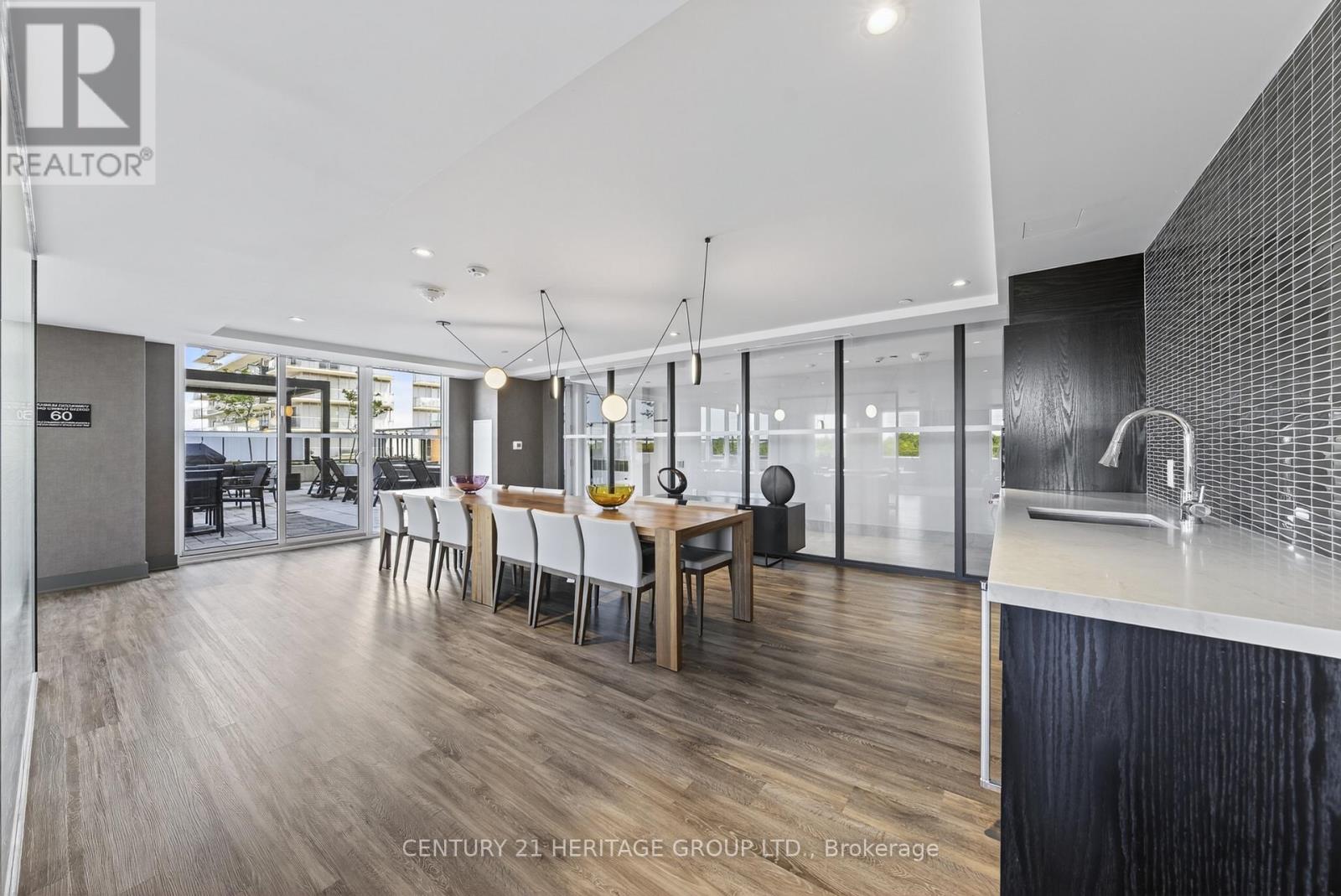 116 - 185 Deerfield Road, Newmarket, Ontario  L3Y 0G7 - Photo 34 - N12646388