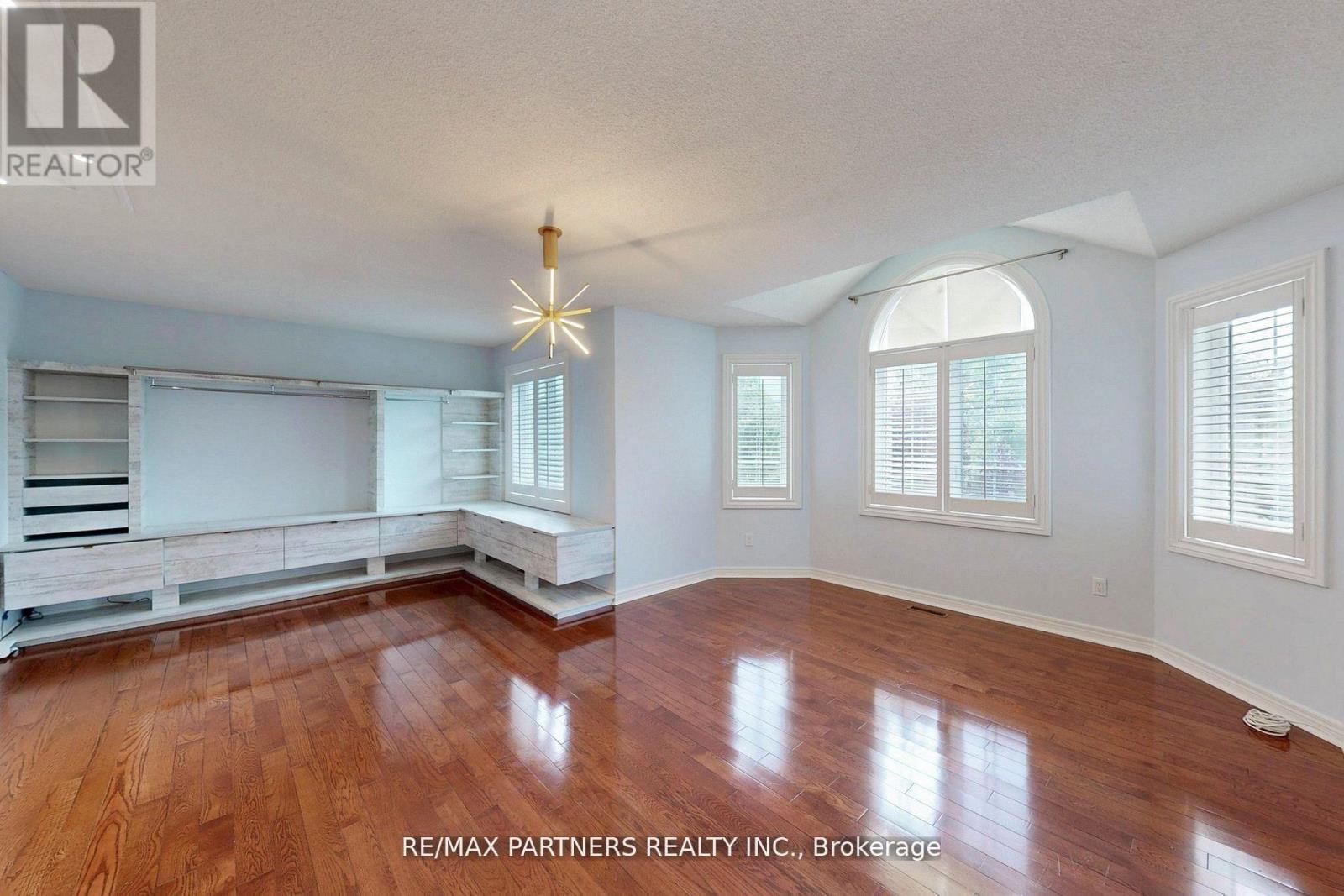 31 Eyer Drive, Markham, Ontario  L6C 1T8 - Photo 26 - N12646446