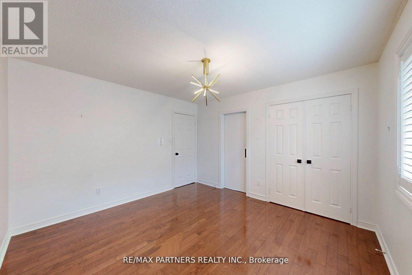 31 Eyer Drive, Markham, Ontario  L6C 1T8 - Photo 27 - N12646446