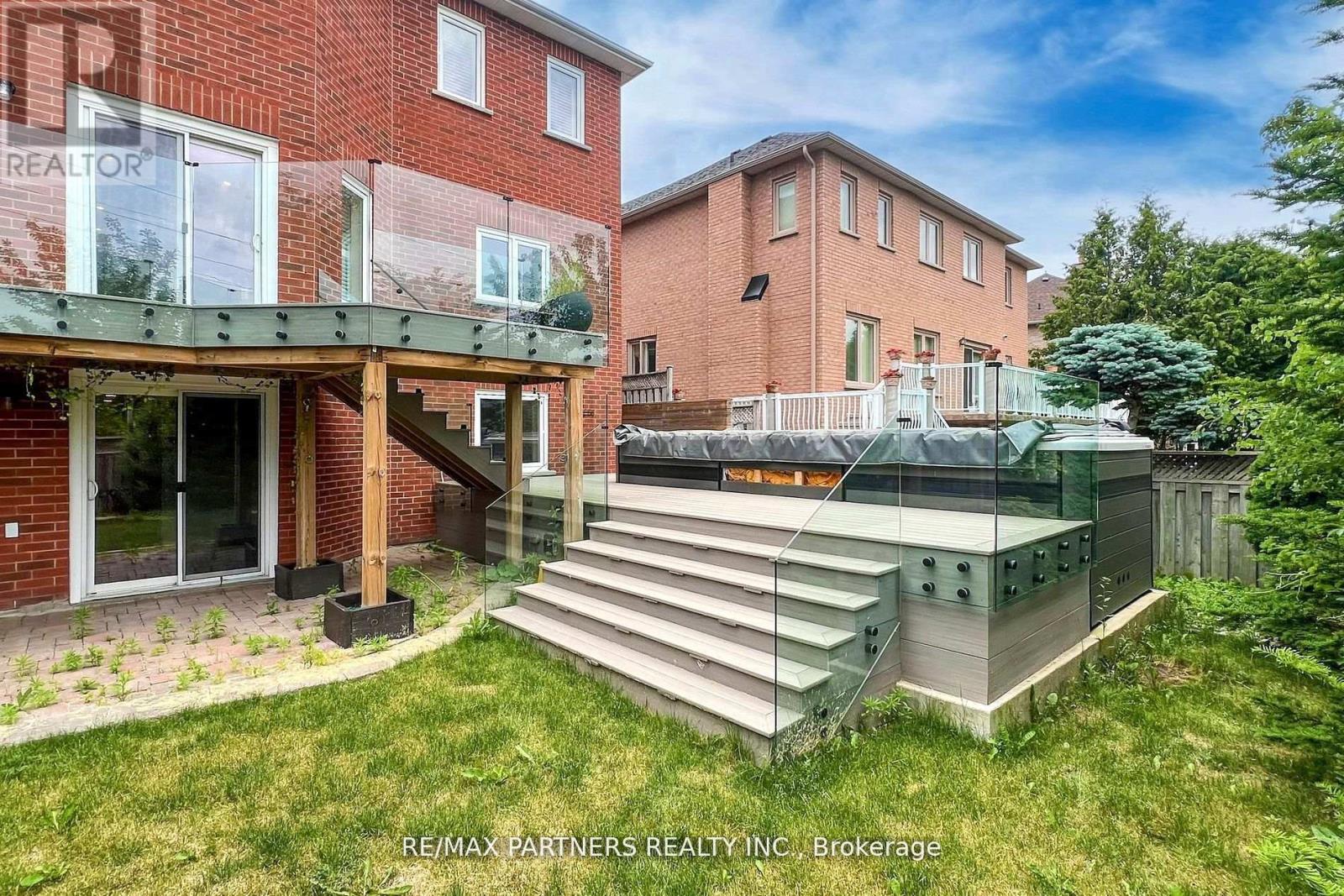 31 Eyer Drive, Markham, Ontario  L6C 1T8 - Photo 46 - N12646446