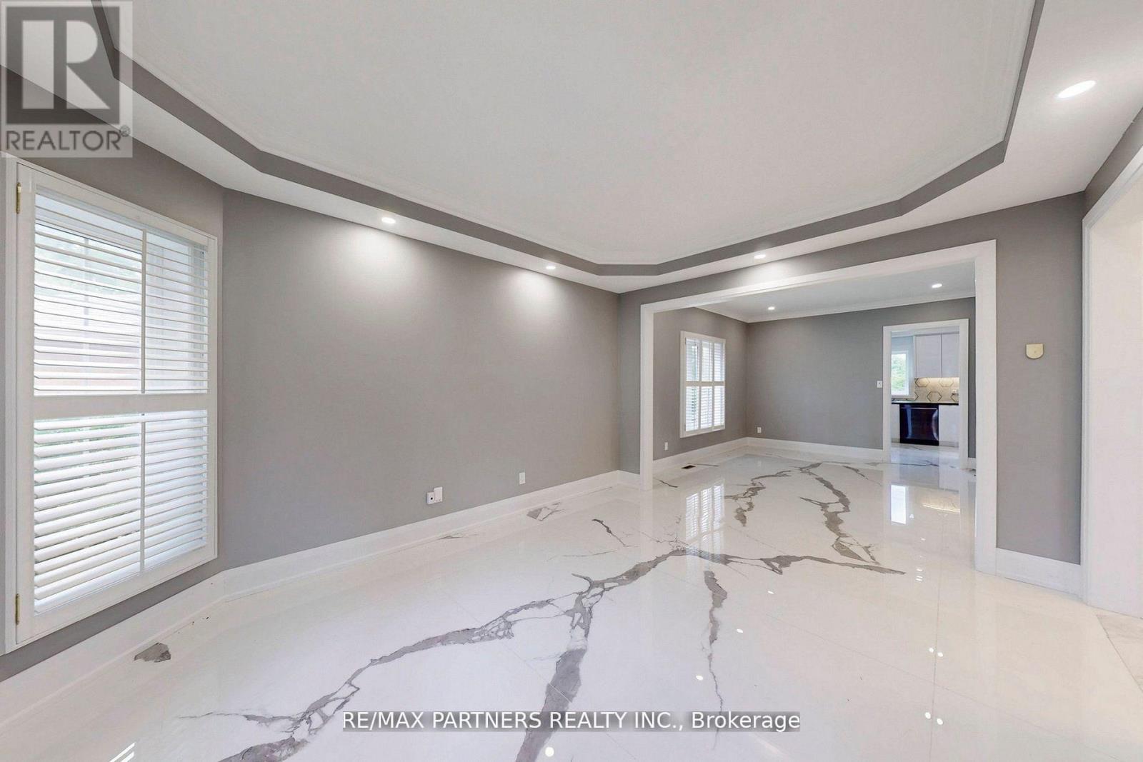 31 Eyer Drive, Markham, Ontario  L6C 1T8 - Photo 8 - N12646446