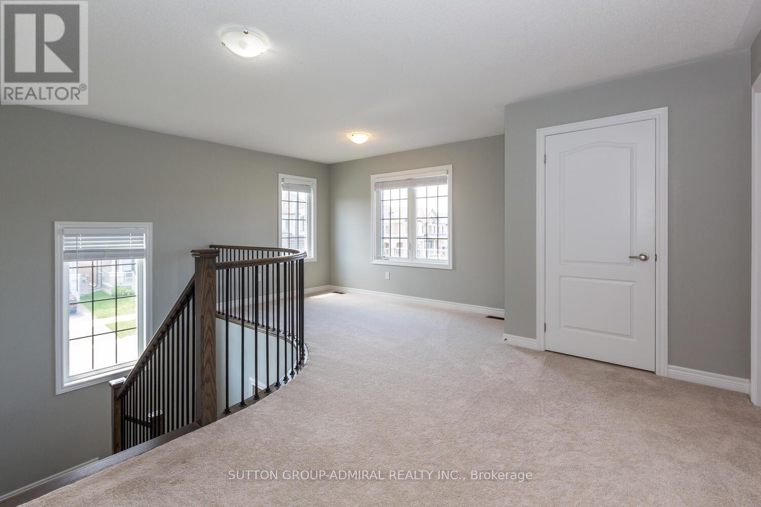 53 Pietrowski Drive, Georgina, Ontario  L4P 0J8 - Photo 17 - N12646450