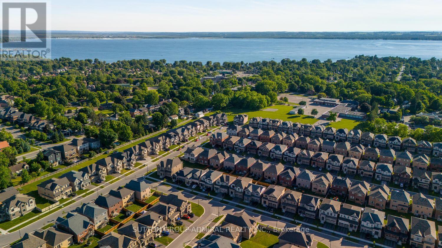 53 Pietrowski Drive, Georgina, Ontario  L4P 0J8 - Photo 35 - N12646450