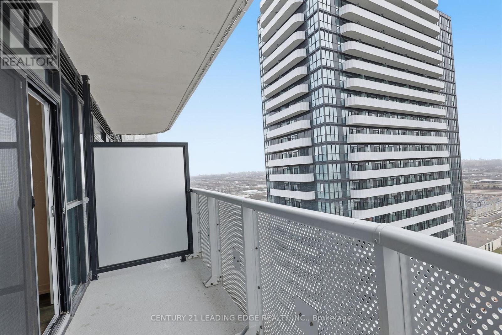 3211 - 8 Interchange Way, Vaughan, Ontario  L4K 5Z7 - Photo 18 - N12646456