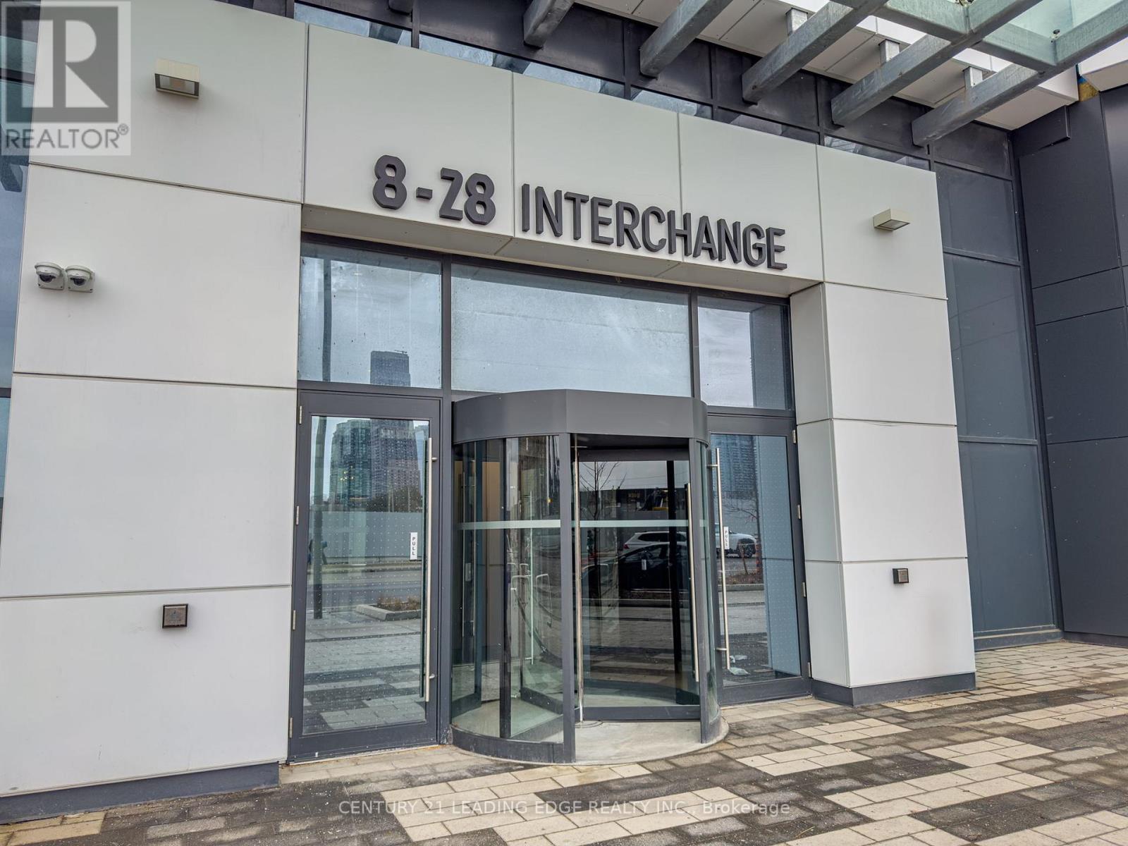 3211 - 8 Interchange Way, Vaughan, Ontario  L4K 5Z7 - Photo 2 - N12646456