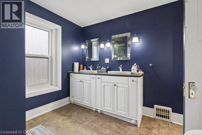 149 Leinster Avenue N, Hamilton, Ontario  L8L 6Y1 - Photo 22 - 40794789