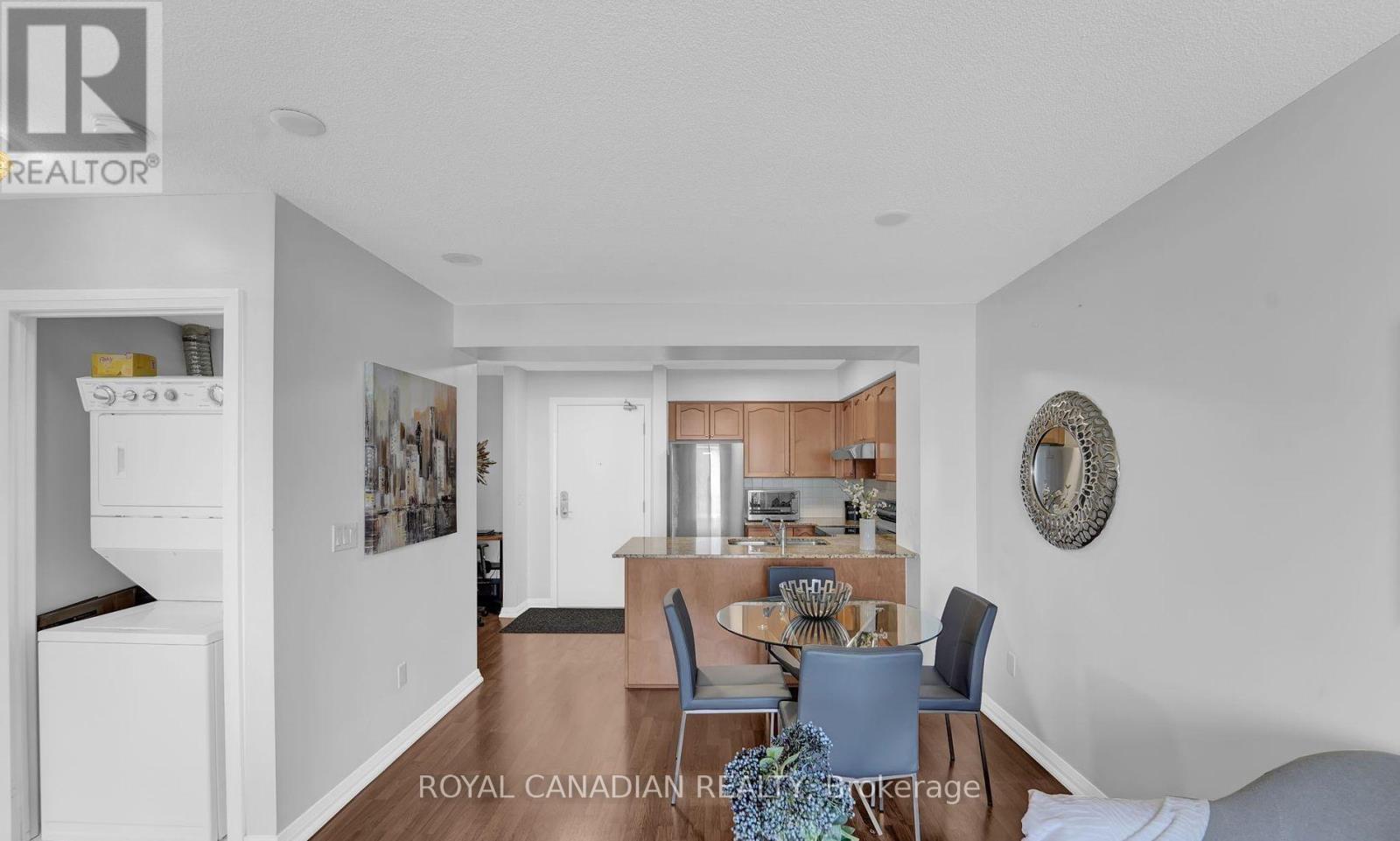 1012 - 220 Forum Drive N, Mississauga, Ontario  L4Z 4K1 - Photo 13 - W12646396