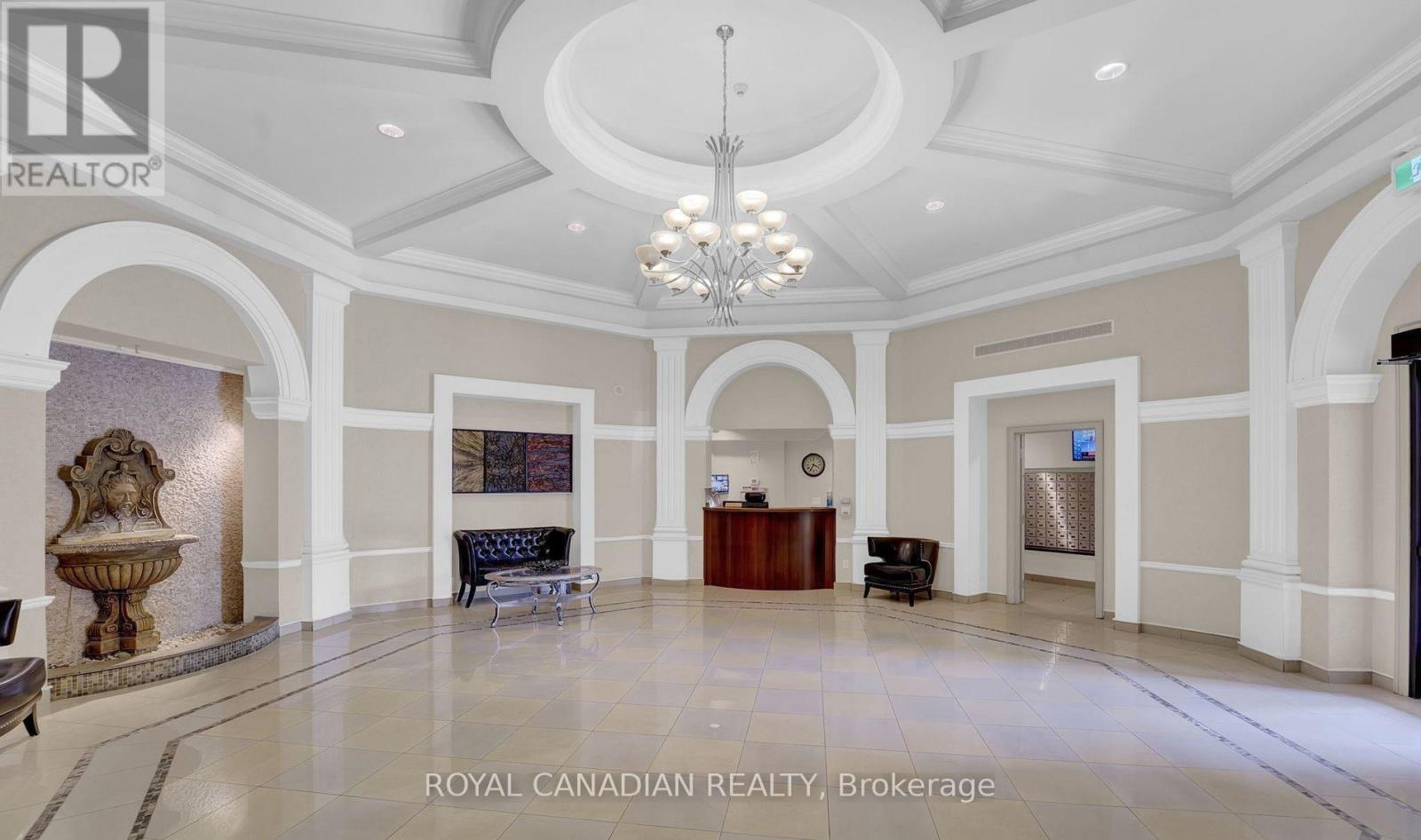 1012 - 220 Forum Drive N, Mississauga, Ontario  L4Z 4K1 - Photo 5 - W12646396