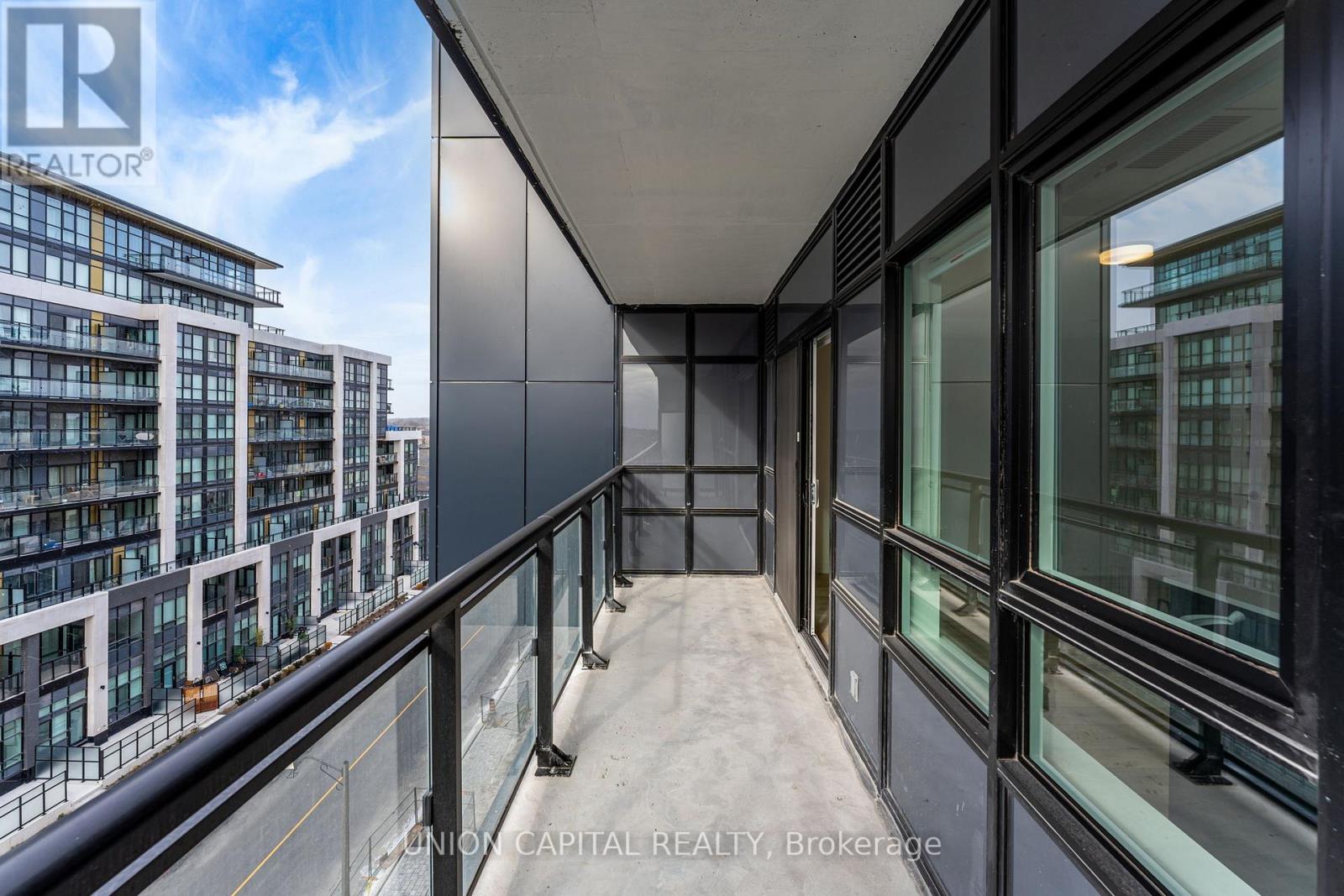 618 - 395 Dundas Street W, Oakville, Ontario  L6M 5R8 - Photo 29 - W12646402