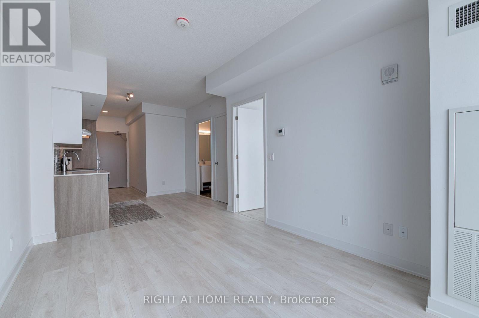 B619 - 1119 Cooke Boulevard, Burlington, Ontario  L7T 0C7 - Photo 13 - W12646418