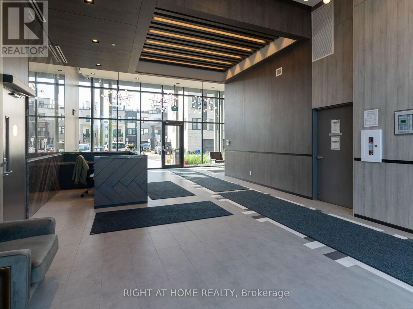 B619 - 1119 Cooke Boulevard, Burlington, Ontario  L7T 0C7 - Photo 7 - W12646418