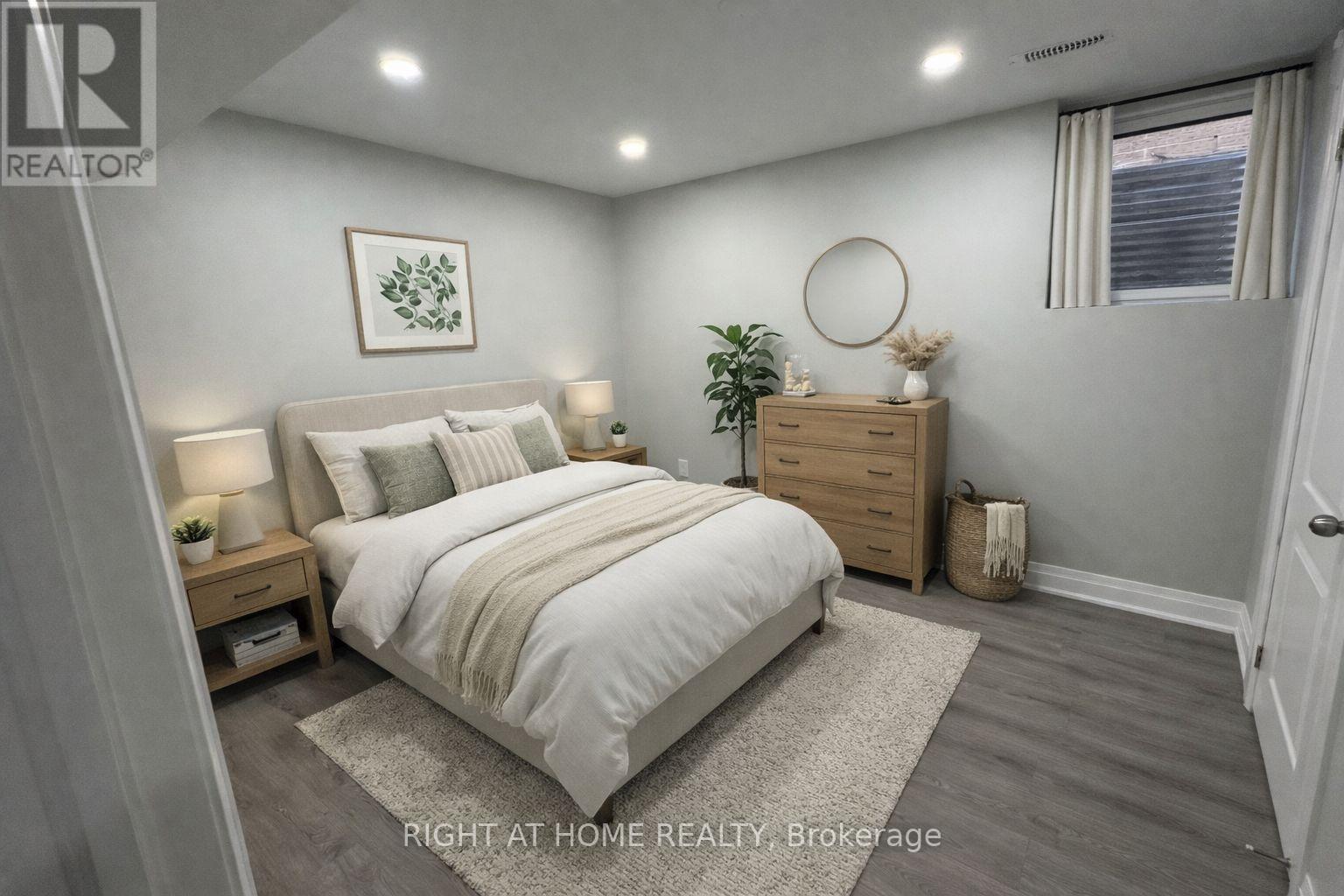 4468 Ashley Avenue, Mississauga, Ontario  L5R 2A2 - Photo 11 - W12646424