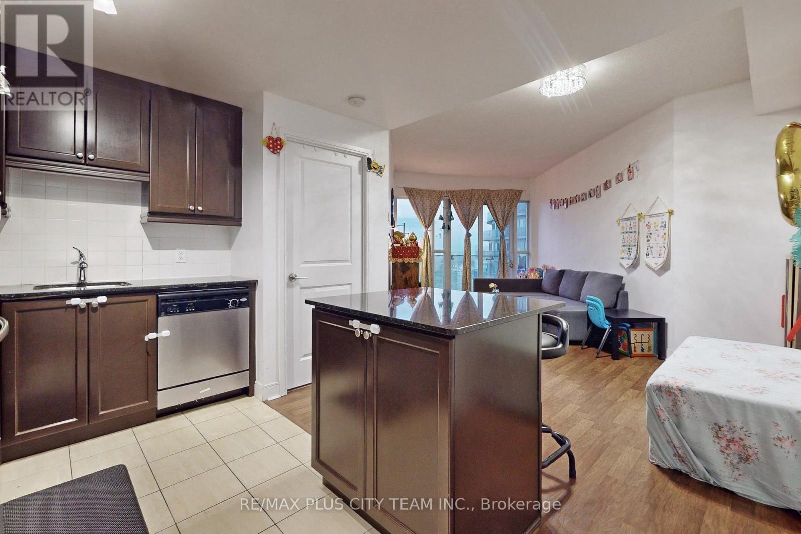 2804 - 50 Absolute Avenue, Mississauga, Ontario  L4Z 0A8 - Photo 10 - W12646430