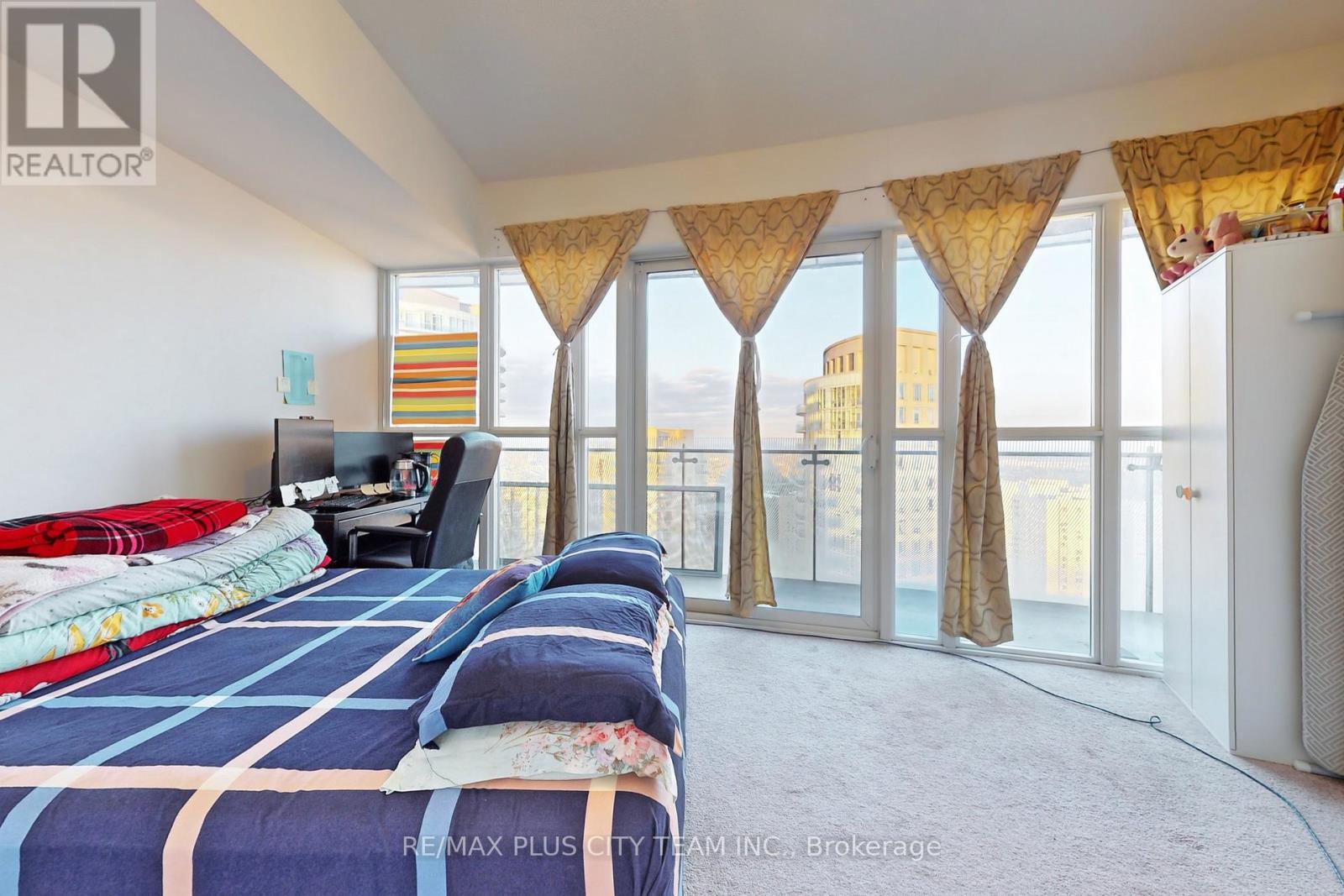 2804 - 50 Absolute Avenue, Mississauga, Ontario  L4Z 0A8 - Photo 11 - W12646430