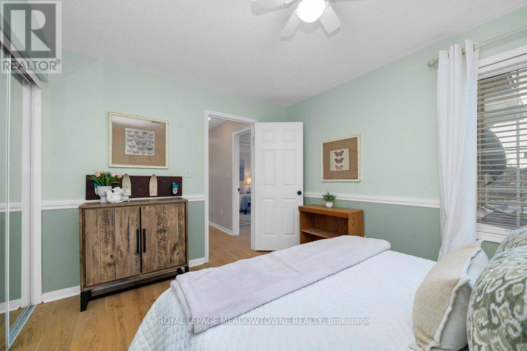 1581 Dockray Drive, Milton, Ontario  L9T 5L4 - Photo 23 - W12646438