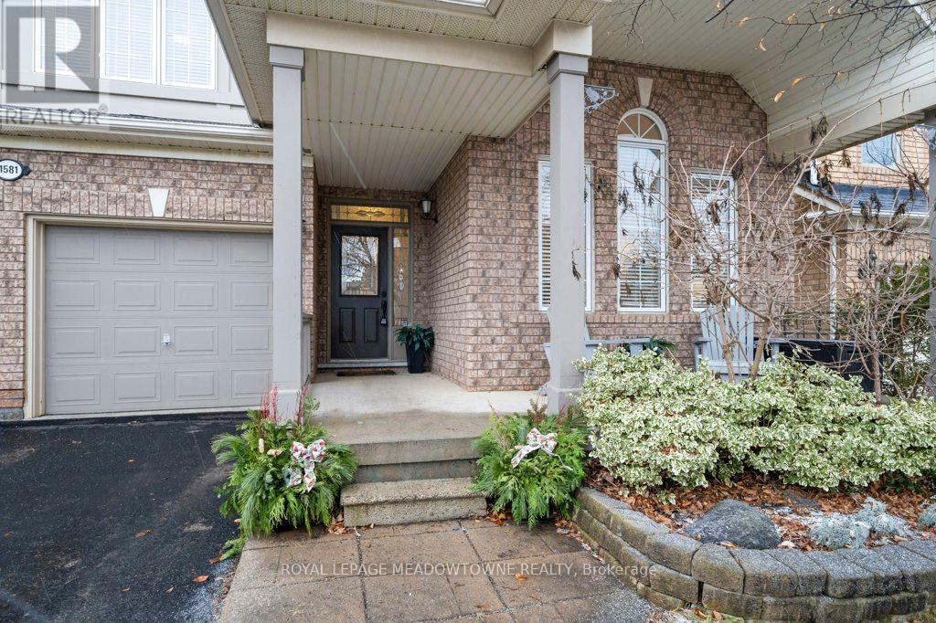 1581 Dockray Drive, Milton, Ontario  L9T 5L4 - Photo 3 - W12646438