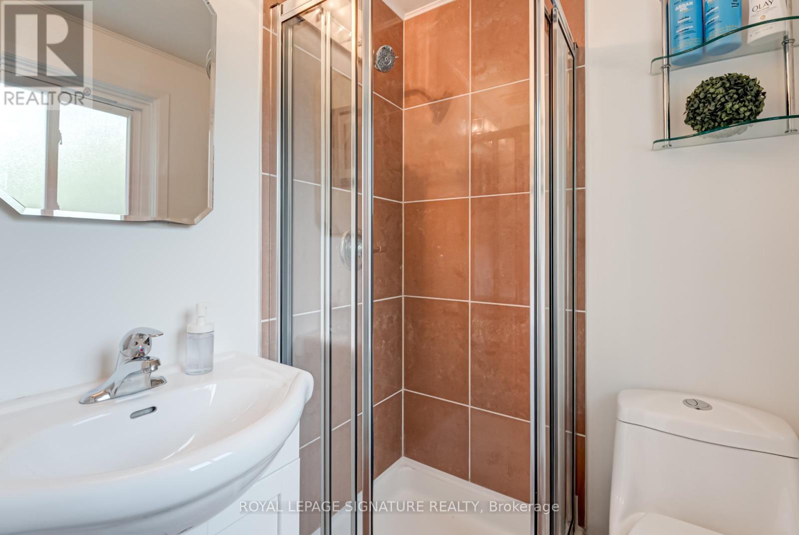 1481 Otis Avenue, Mississauga, Ontario  L5C 2R8 - Photo 32 - W12646448