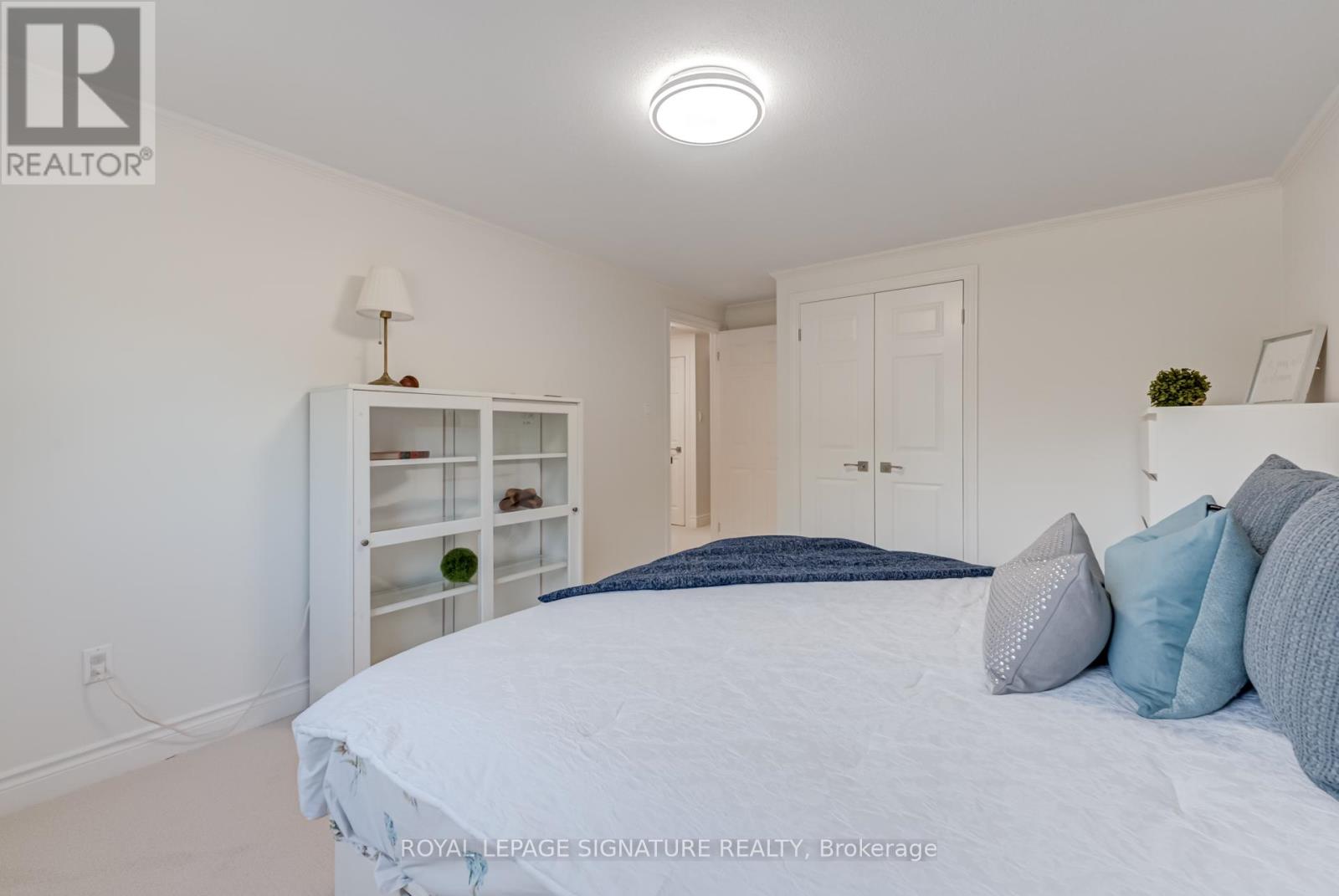 1481 Otis Avenue, Mississauga, Ontario  L5C 2R8 - Photo 35 - W12646448