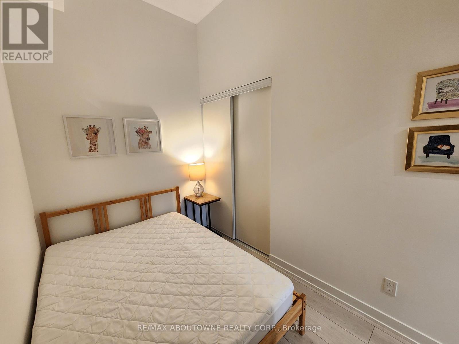 101 - 3210 Dakota Common, Burlington, Ontario  L7M 2A8 - Photo 20 - W12646486