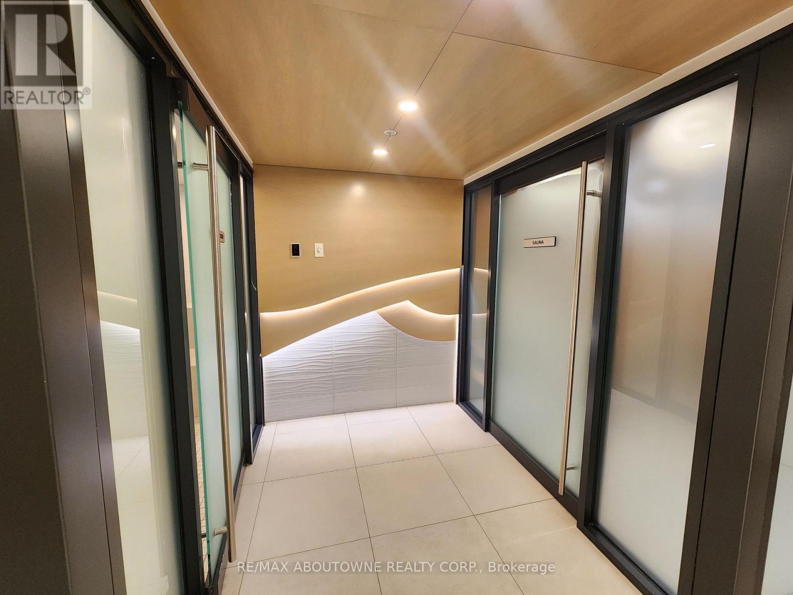 101 - 3210 Dakota Common, Burlington, Ontario  L7M 2A8 - Photo 29 - W12646486