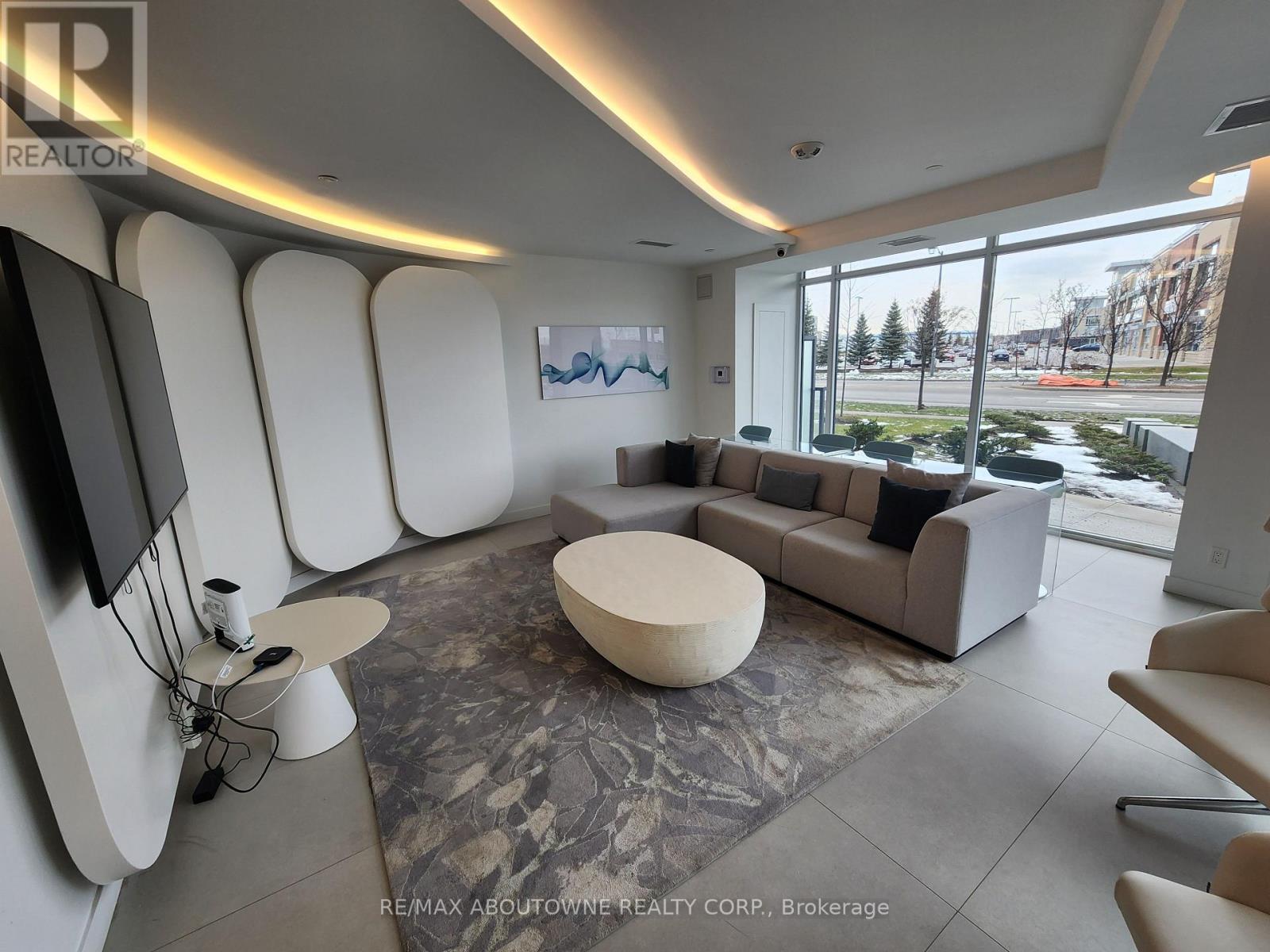 101 - 3210 Dakota Common, Burlington, Ontario  L7M 2A8 - Photo 34 - W12646486