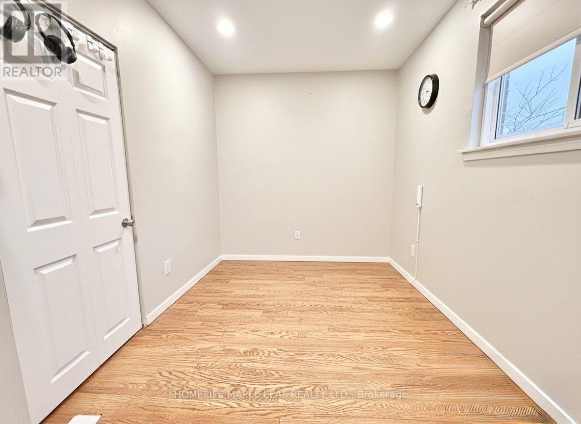 26 Cumbrian Court, Brampton, Ontario  L6X 2J8 - Photo 10 - W12646488