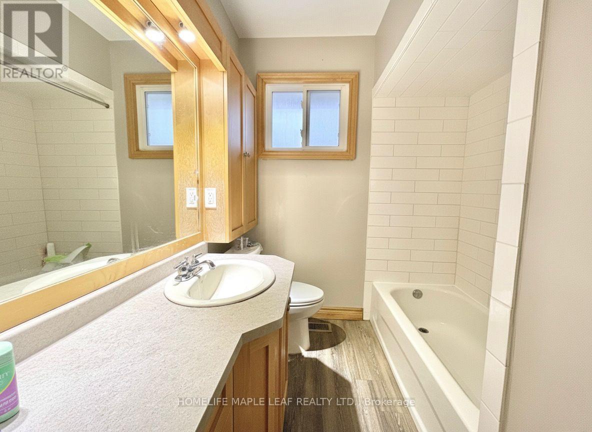 26 Cumbrian Court, Brampton, Ontario  L6X 2J8 - Photo 16 - W12646488