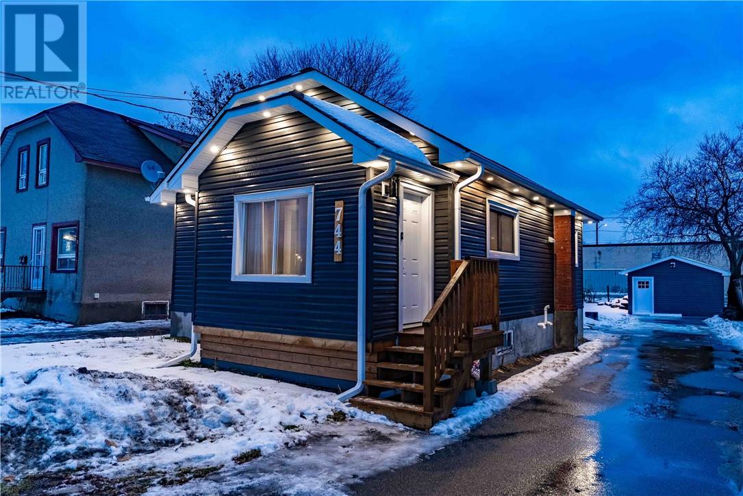 744 Martindale Road, Sudbury, Ontario  P3E 4H7 - Photo 12 - 2125937