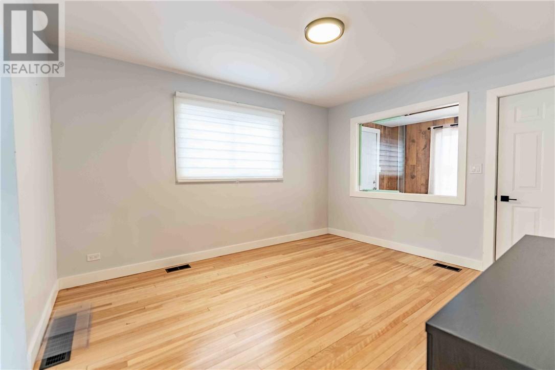 744 Martindale Road, Sudbury, Ontario  P3E 4H7 - Photo 9 - 2125937