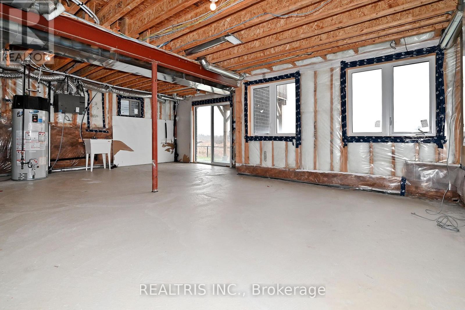 84 Hawick Crescent, Haldimand, Ontario  N3W 0G6 - Photo 36 - X12646440