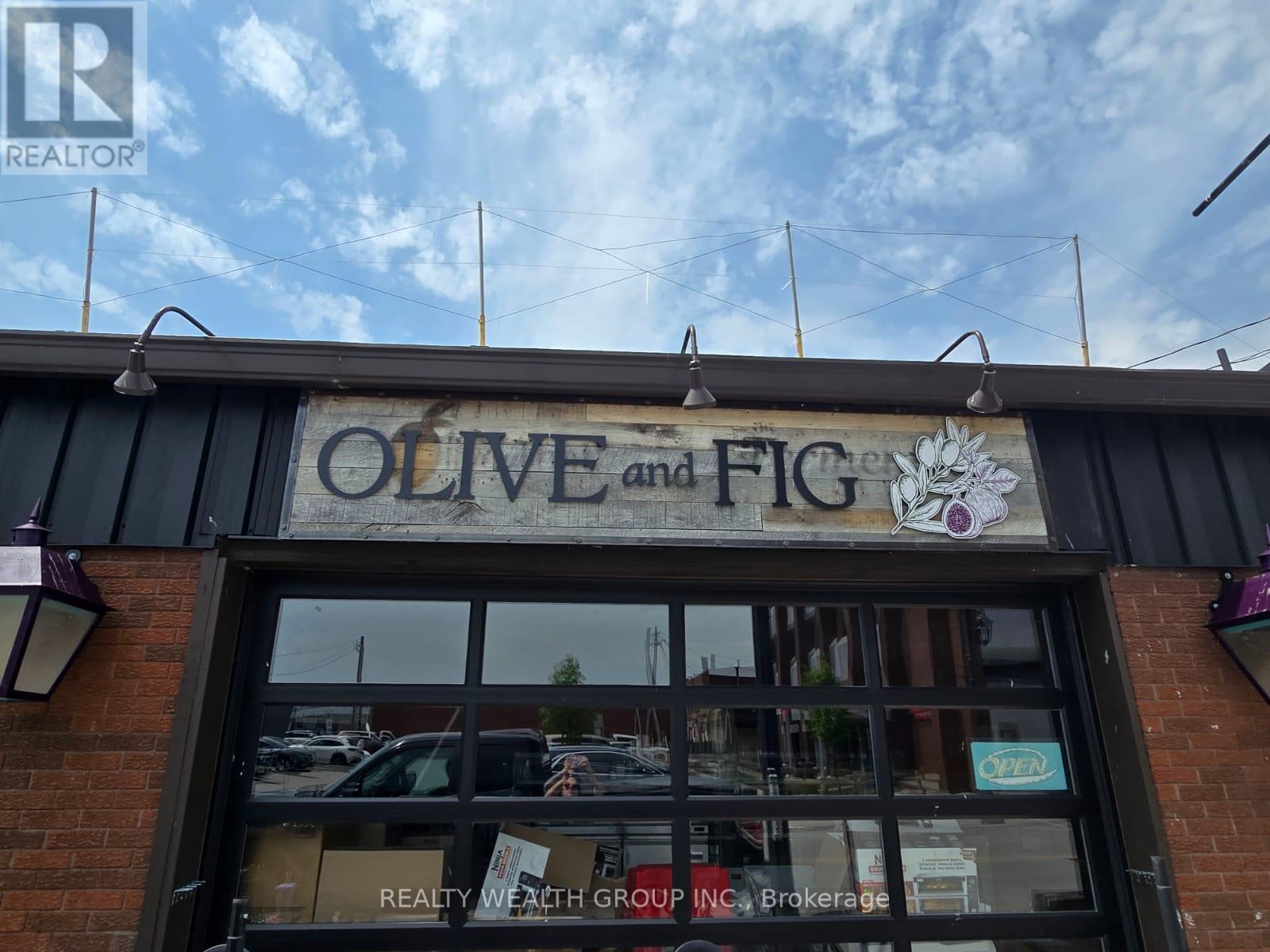 15 CAMBRIDGE STREET S, Kawartha Lakes, Ontario