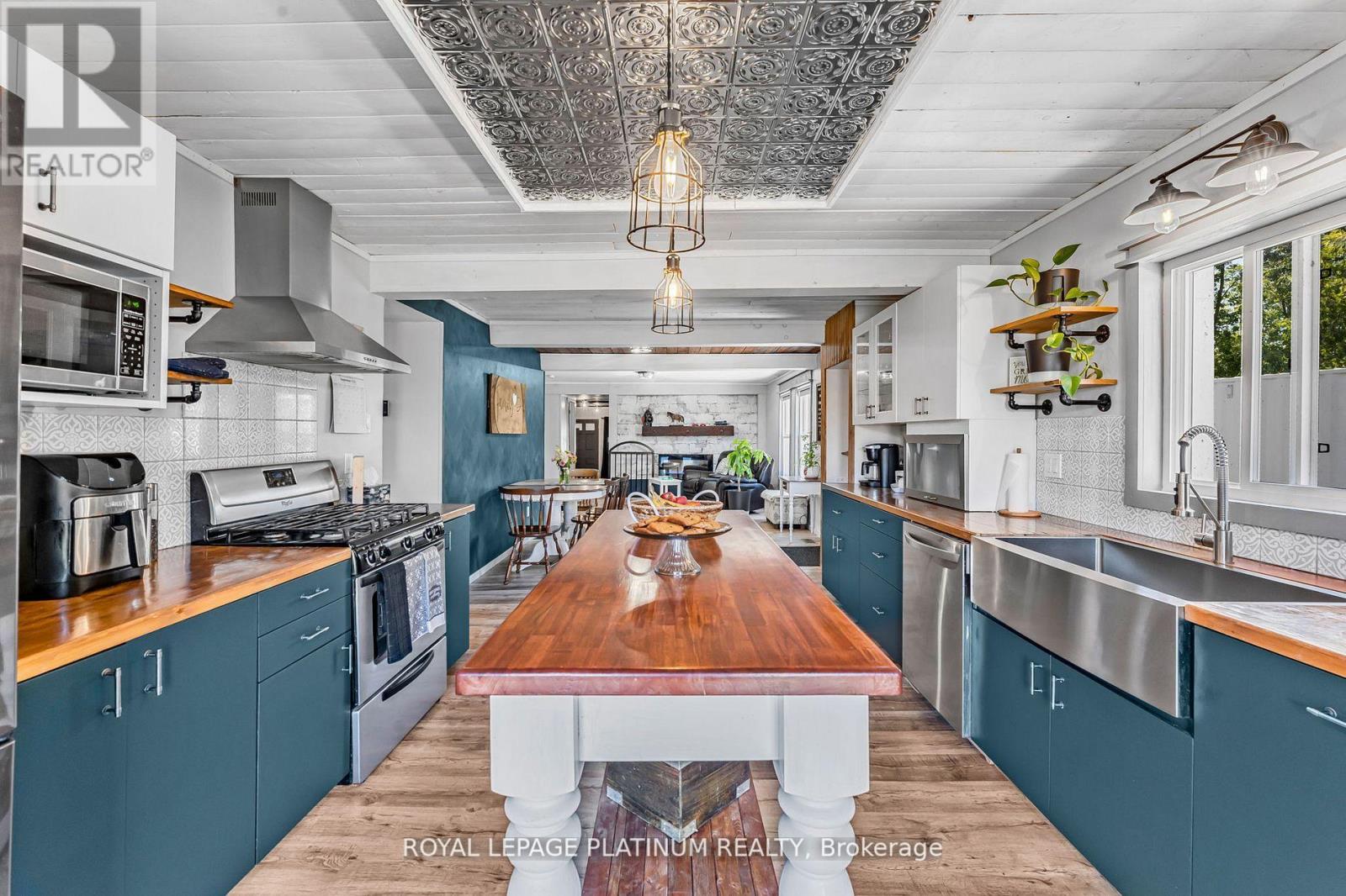 4546 Sherkston Road, Port Colborne, Ontario  L0S 1R0 - Photo 12 - X12646482